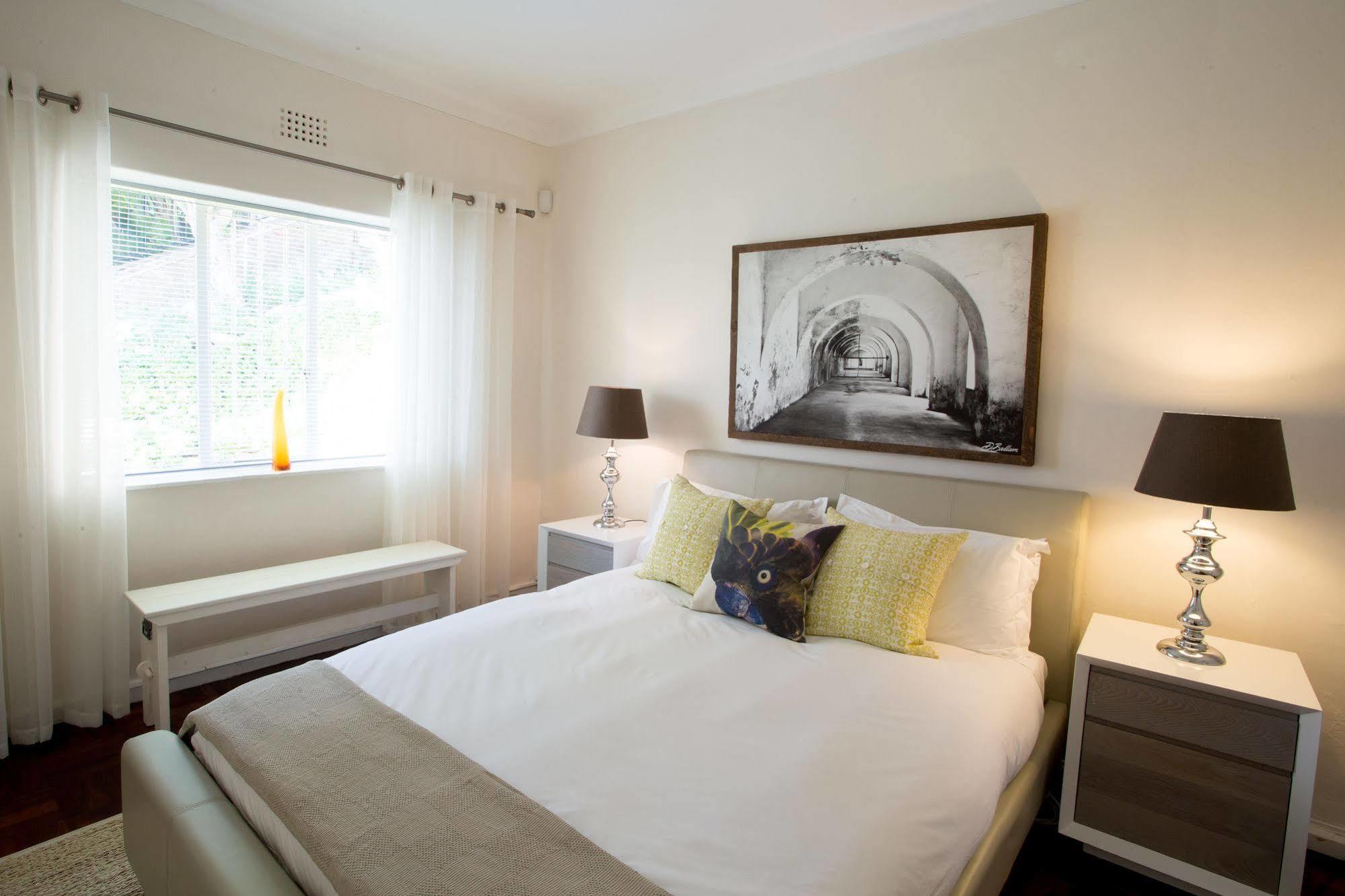 Caprice Camps Bay Apartment Екстериор снимка