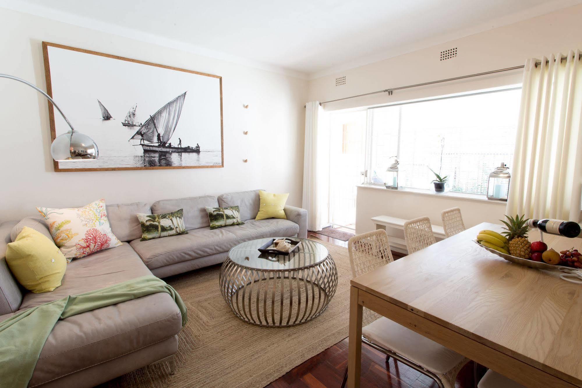Caprice Camps Bay Apartment Екстериор снимка